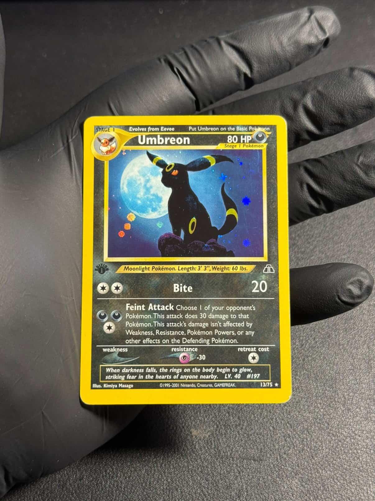 Umbreon Neo Discovery Holo-Karte nach professioneller Aufbereitung durch Collect and