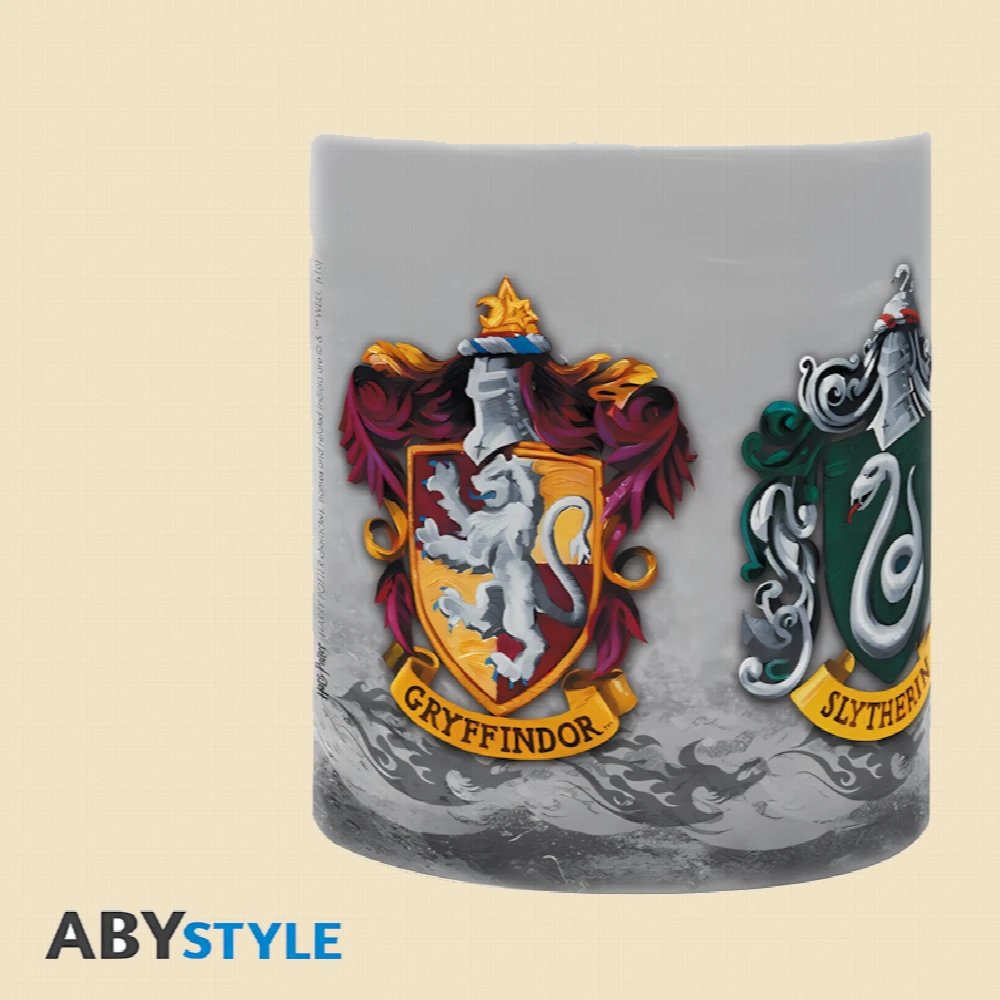 Harry Potter – 4 Houses – Gift Set (Mug 320ml, Acryl Figure & Postcards) – weitere Ansicht
